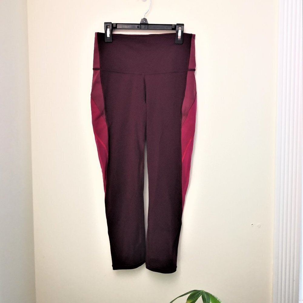 lululemon High-Rise Crop‎ 21"  Plum Size  6